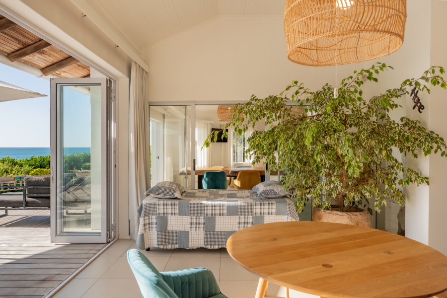 3 Bedroom Property for Sale in St Francis On Sea Eastern Cape